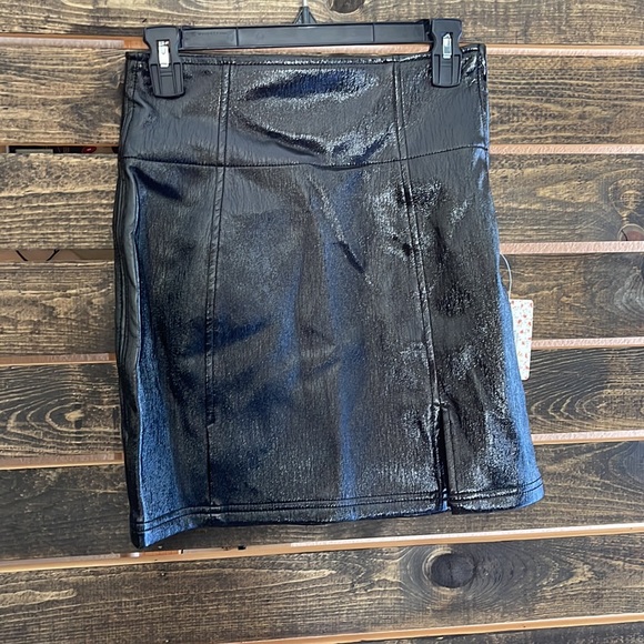 Free People high waisted Black Mini Skirt - Picture 6 of 8